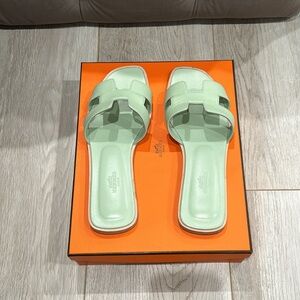 Hermes Oran Sandals